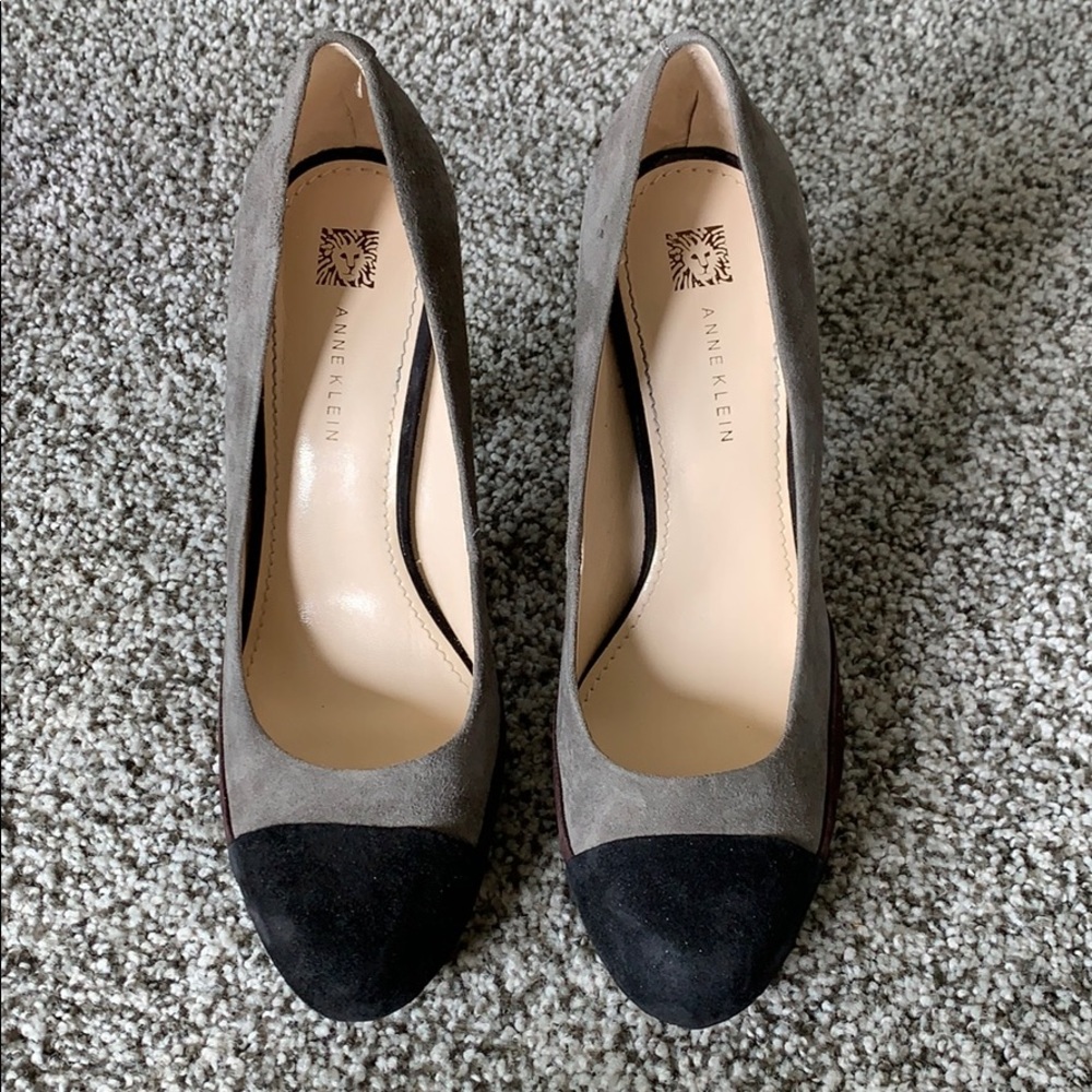 Anne Klein Suede Pumps